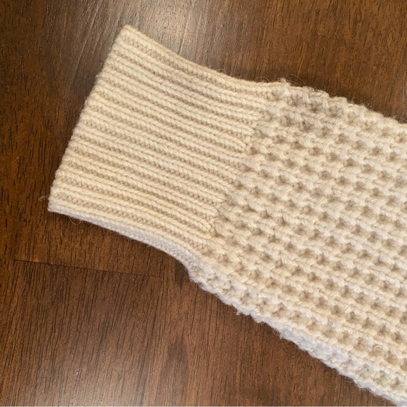 Madewell Oversized Chunky Knit Scoop Neck Pullover Sweater in Ivory - Picture 5 of 7